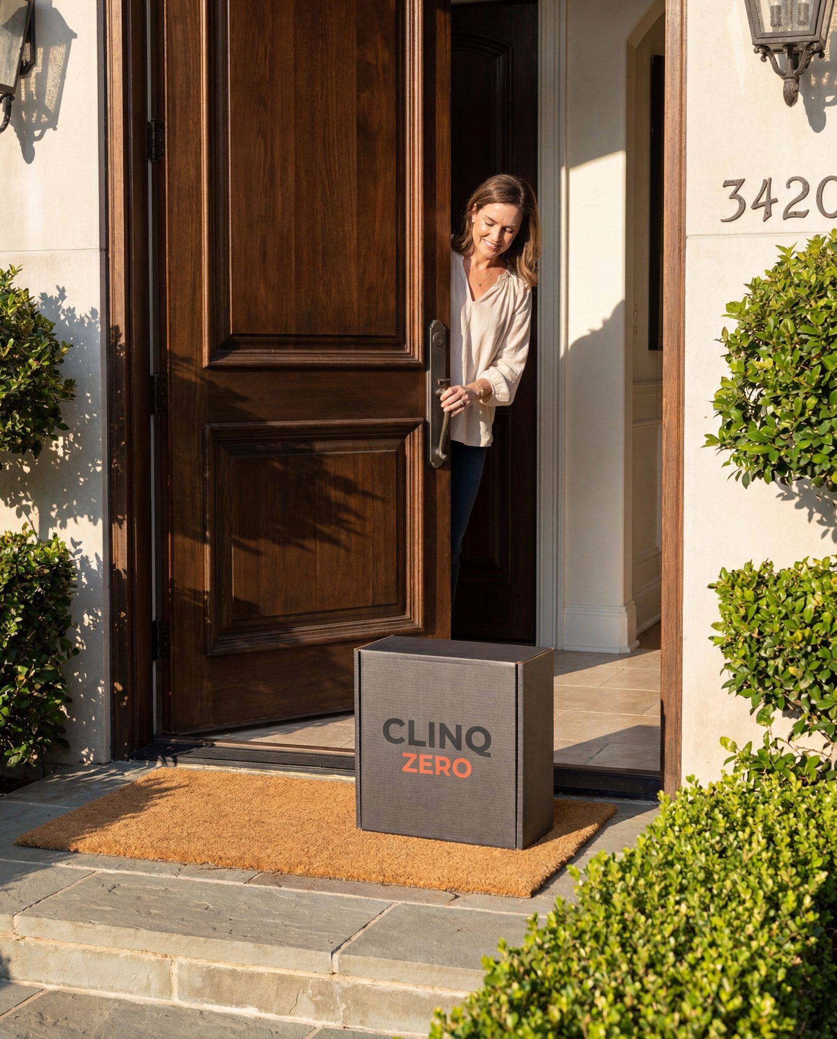 Non-Alcoholic Sparkling Blanc - 2 bottle GIFT BOX - CLINQ ZERO